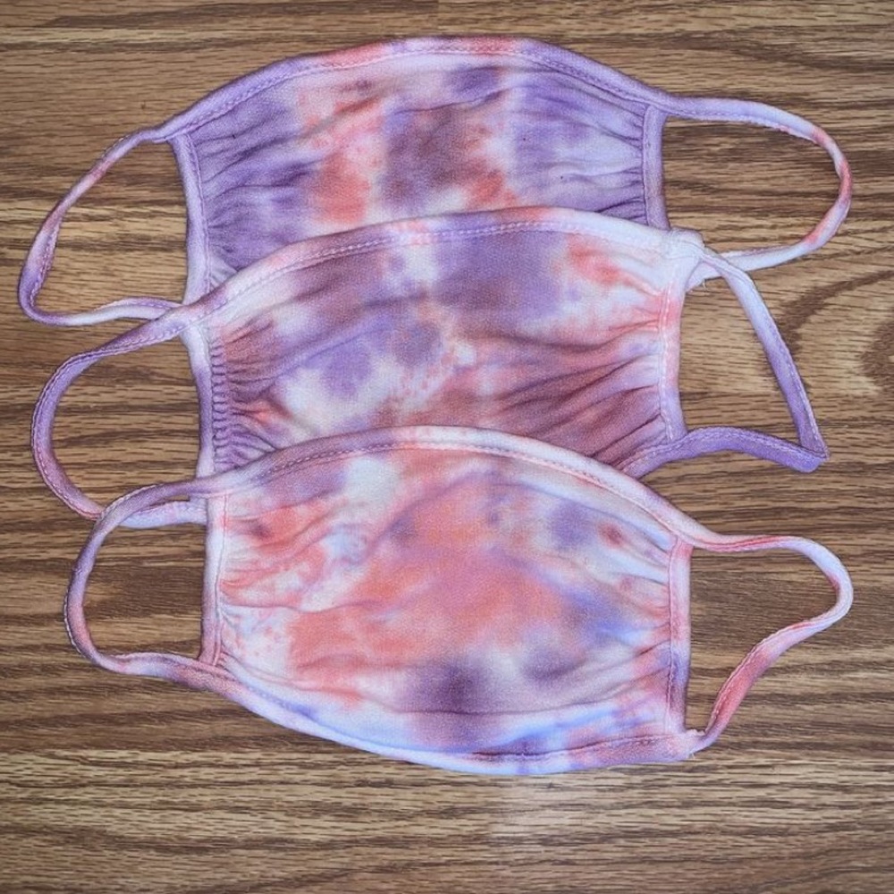 SUPER CUTE TIE DYE MASK!
